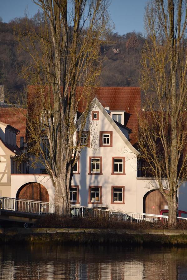 Maindrei - Schlafen Am Fluss Hotel Margetshöchheim Екстериор снимка
