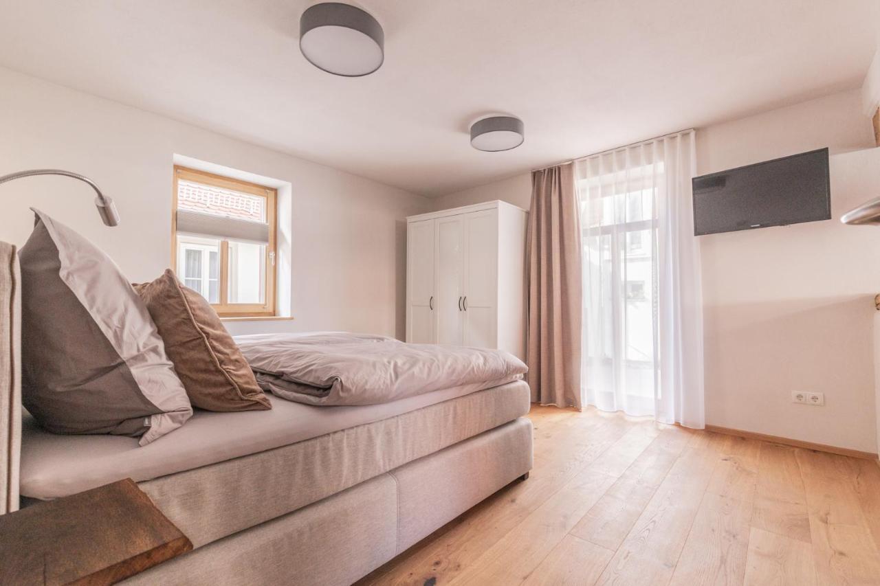 Maindrei - Schlafen Am Fluss Hotel Margetshöchheim Екстериор снимка